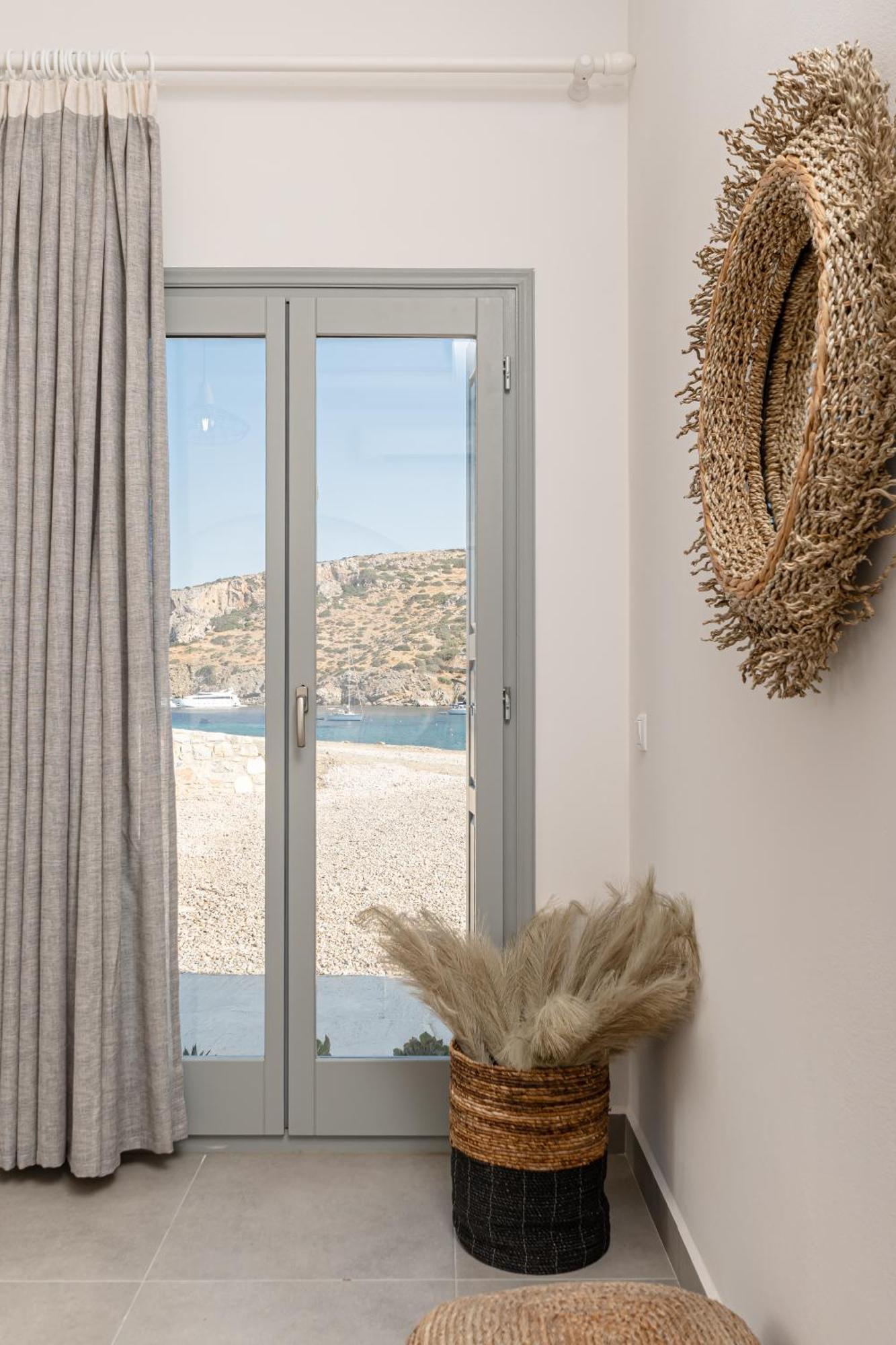 Porto Dema Luxury Suites สคินนูสซา ภายนอก รูปภาพ
